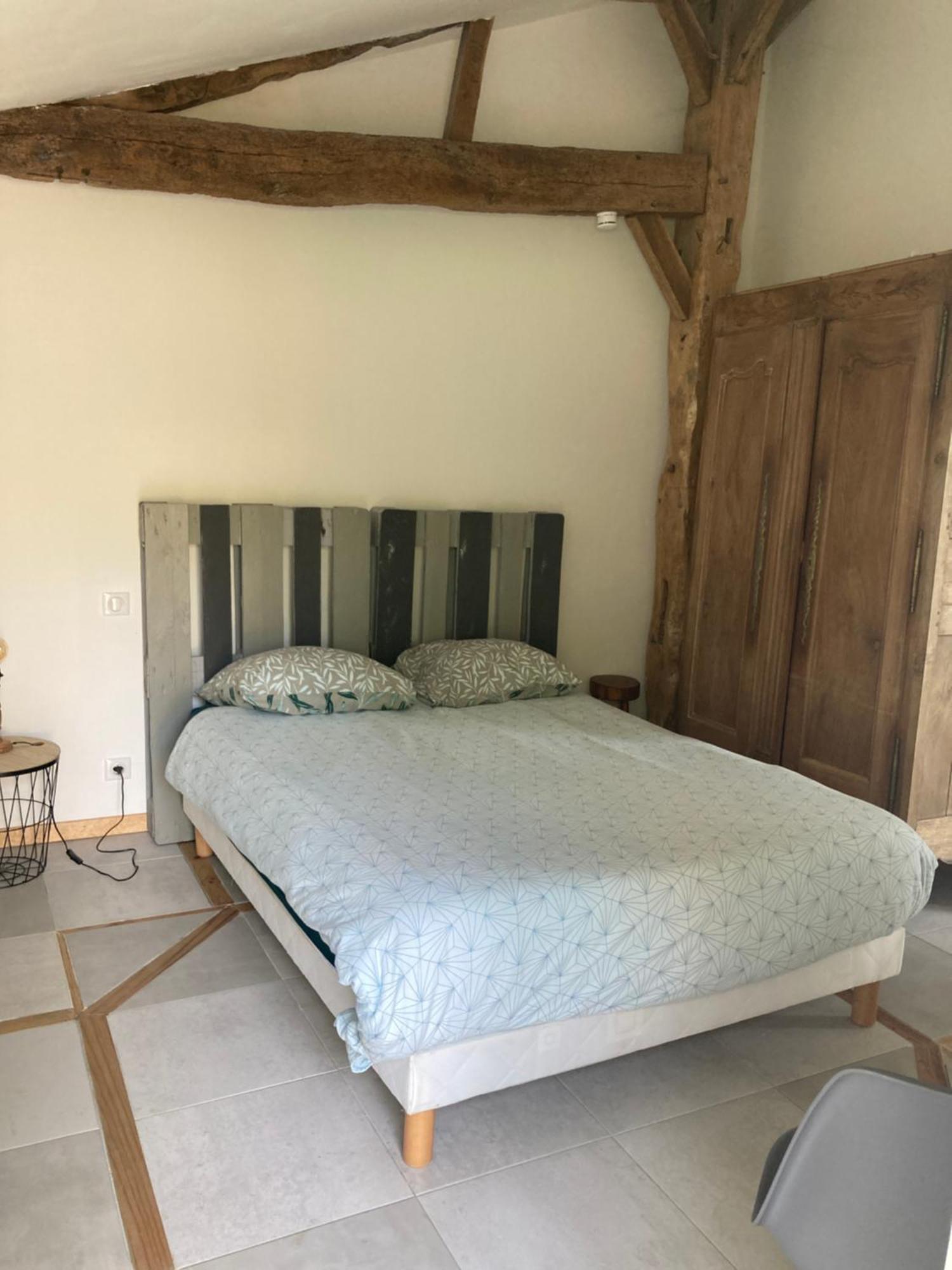Le Cysphee Chez Christelle Sallertaine